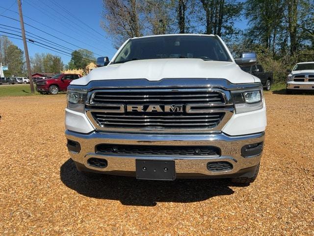 2020 RAM 1500 Laramie Crew Cab 4x4 57 Box