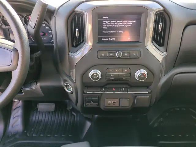 2024 GMC Sierra 2500HD Pro