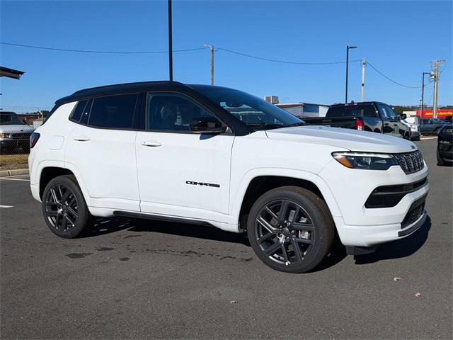 2024 Jeep Compass COMPASS LIMITED 4X4