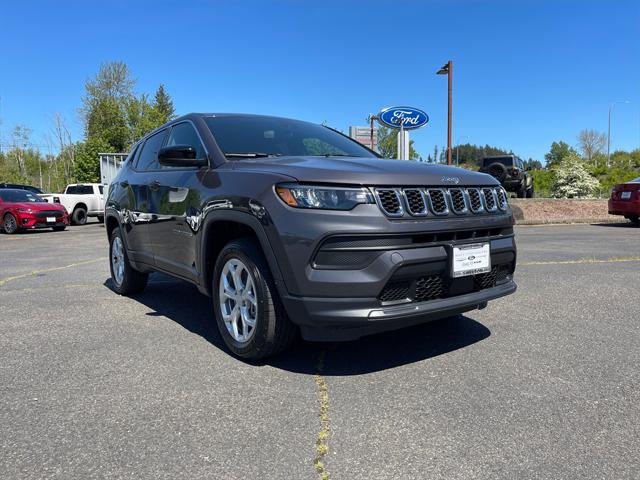 2024 Jeep Compass COMPASS SPORT 4X4