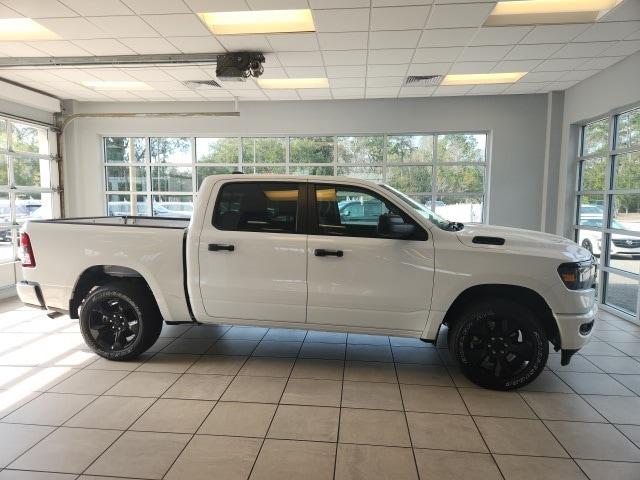 2024 RAM Ram 1500 RAM 1500 TRADESMAN CREW CAB 4X4 57 BOX