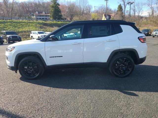 2024 Jeep Compass COMPASS LATITUDE 4X4