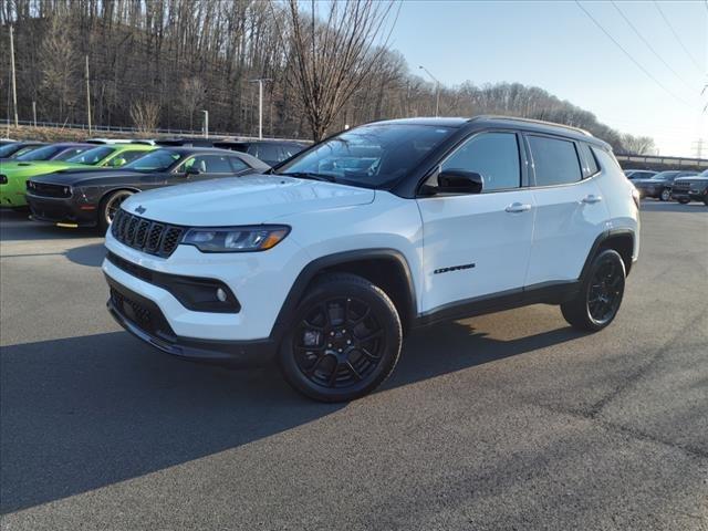 2024 Jeep Compass COMPASS LATITUDE 4X4