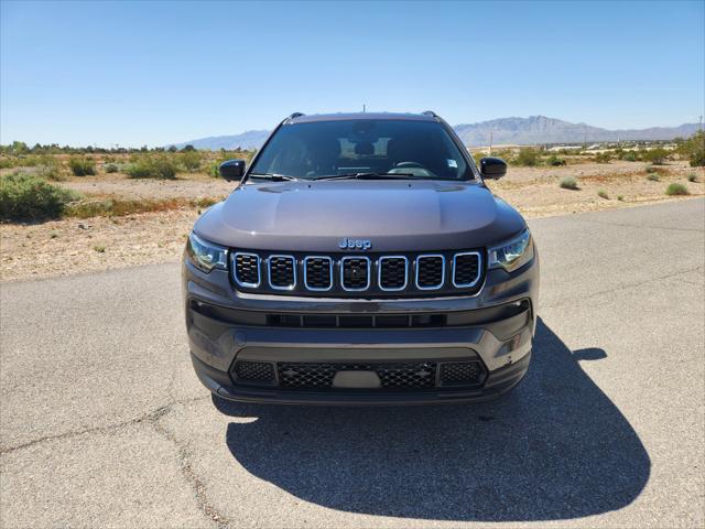 2024 Jeep Compass COMPASS LATITUDE 4X4