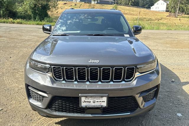 2024 Jeep Grand Cherokee GRAND CHEROKEE LAREDO 4X4