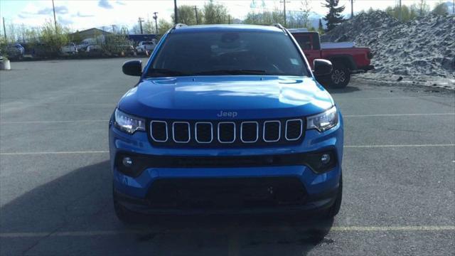 2024 Jeep Compass COMPASS LATITUDE 4X4