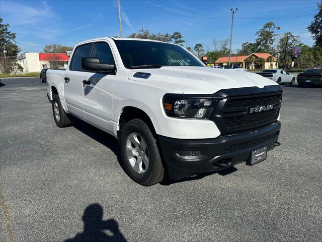 2024 RAM Ram 1500 RAM 1500 TRADESMAN CREW CAB 4X4 57 BOX