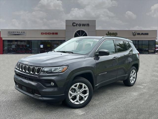 2024 Jeep Compass COMPASS LATITUDE 4X4