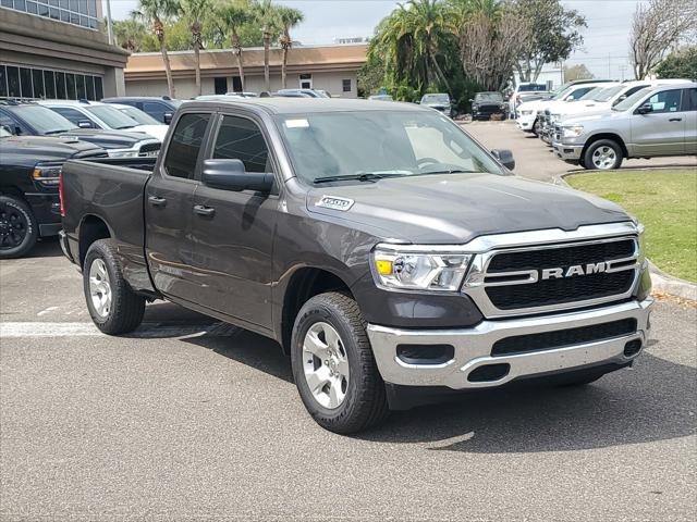 2024 RAM Ram 1500 RAM 1500 TRADESMAN QUAD CAB 4X4 64 BOX