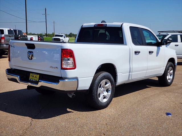 2024 RAM Ram 1500 RAM 1500 TRADESMAN QUAD CAB 4X4 64 BOX