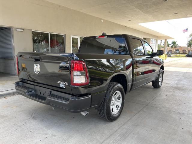 2024 RAM Ram 1500 RAM 1500 TRADESMAN CREW CAB 4X4 57 BOX