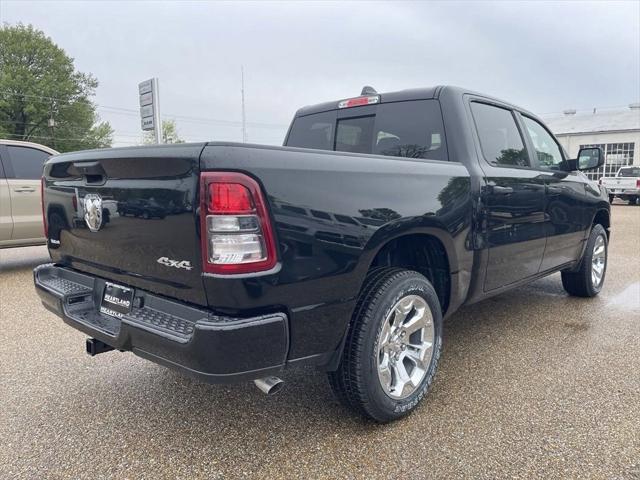 2024 RAM Ram 1500 RAM 1500 TRADESMAN CREW CAB 4X4 57 BOX