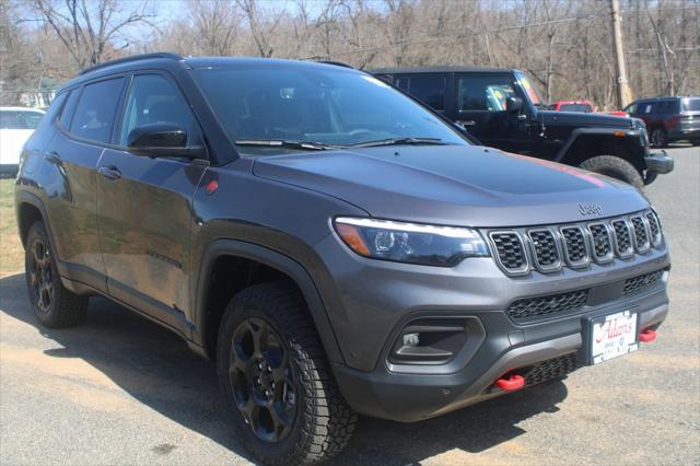 2024 Jeep Compass COMPASS TRAILHAWK 4X4