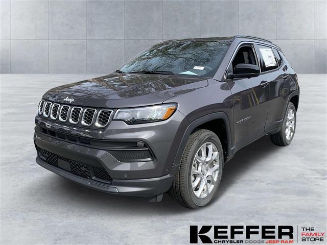 2024 Jeep Compass COMPASS LATITUDE LUX 4X4