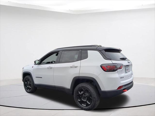 2024 Jeep Compass COMPASS TRAILHAWK 4X4