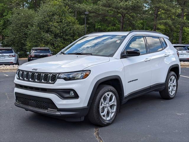 2024 Jeep Compass COMPASS LATITUDE 4X4