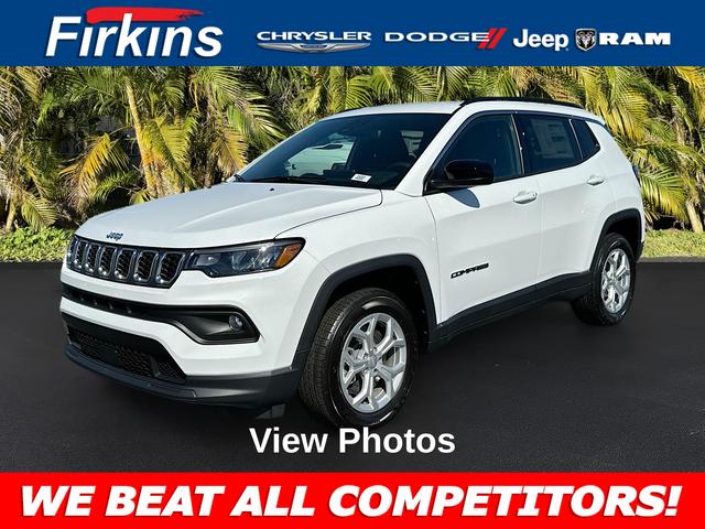 2024 Jeep Compass COMPASS LATITUDE 4X4