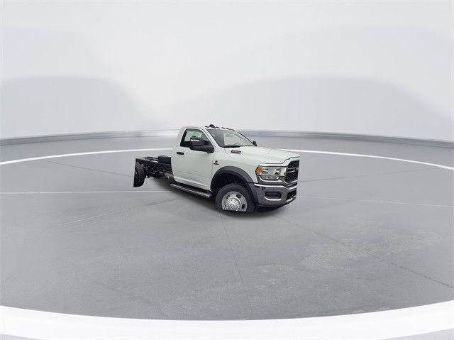 2024 Ram 4500 Chassis Tradesman/SLT