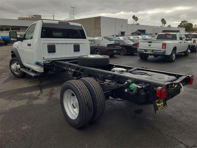 2024 Ram 4500 Chassis Tradesman/SLT