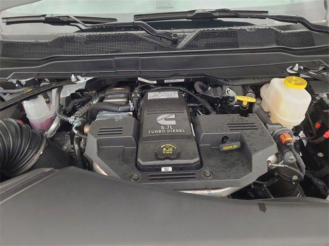 2024 Ram 4500 Chassis Tradesman/SLT