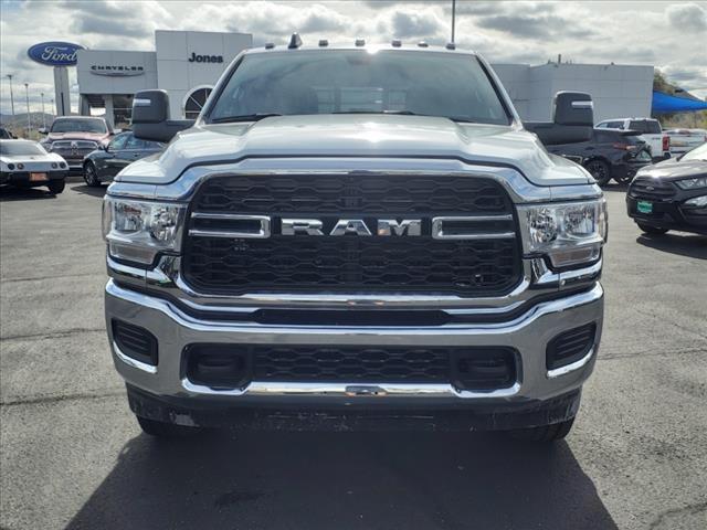 2024 RAM Ram 3500 RAM 3500 TRADESMAN CREW CAB 4X4 8 BOX