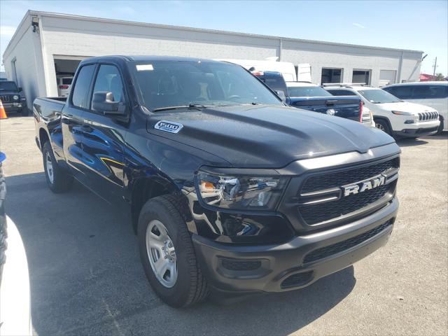 2024 RAM Ram 1500 RAM 1500 TRADESMAN QUAD CAB 4X4 64 BOX