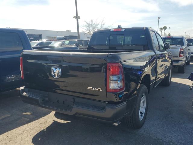 2024 RAM Ram 1500 RAM 1500 TRADESMAN QUAD CAB 4X4 64 BOX