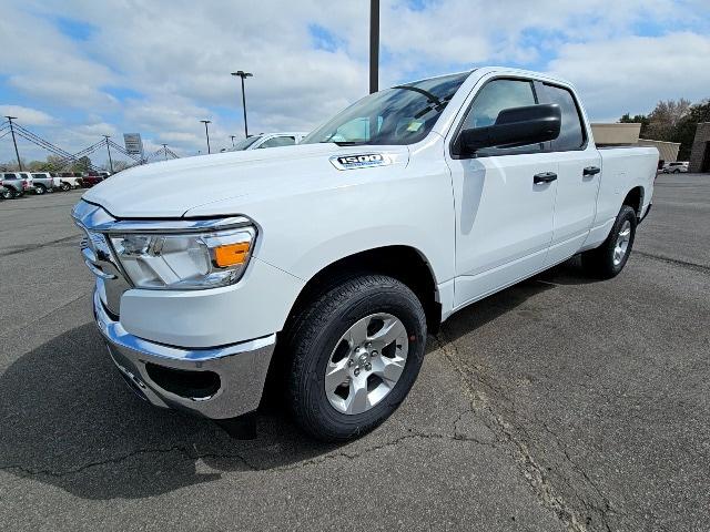 2024 RAM Ram 1500 RAM 1500 TRADESMAN QUAD CAB 4X2 64 BOX