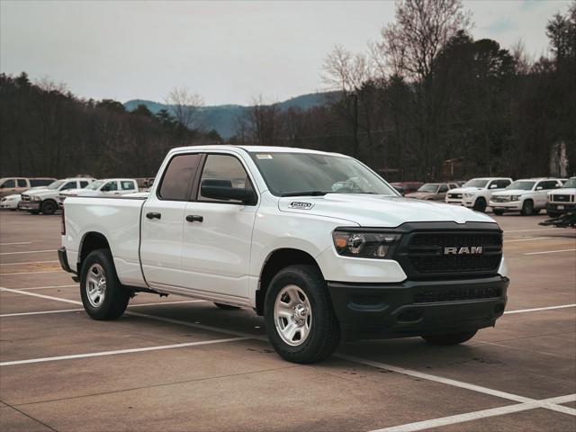 2024 RAM Ram 1500 RAM 1500 TRADESMAN QUAD CAB 4X4 64 BOX