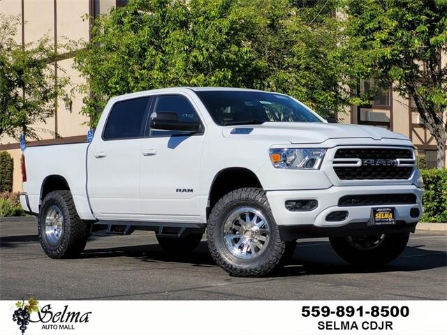 2024 RAM Ram 1500 RAM 1500 BIG HORN CREW CAB 4X4 57 BOX