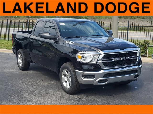 2024 RAM Ram 1500 RAM 1500 TRADESMAN QUAD CAB 4X4 64 BOX