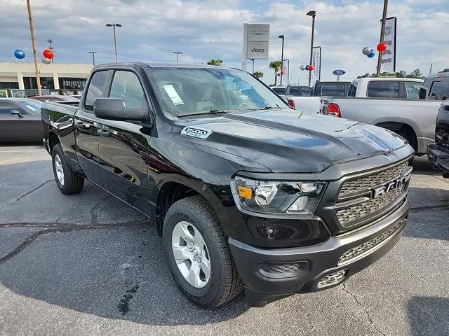 2024 RAM Ram 1500 RAM 1500 TRADESMAN QUAD CAB 4X2 64 BOX