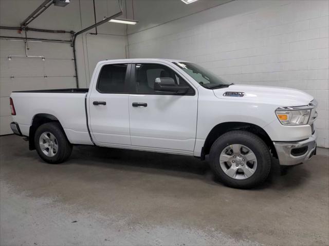 2024 RAM Ram 1500 RAM 1500 TRADESMAN QUAD CAB 4X4 64 BOX