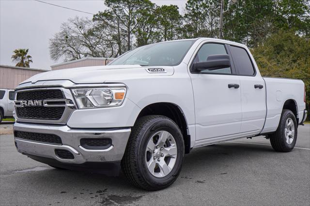 2024 RAM Ram 1500 RAM 1500 TRADESMAN QUAD CAB 4X4 64 BOX