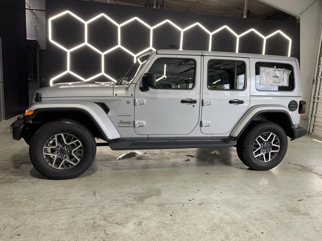 2024 Jeep Wrangler WRANGLER 4-DOOR SAHARA