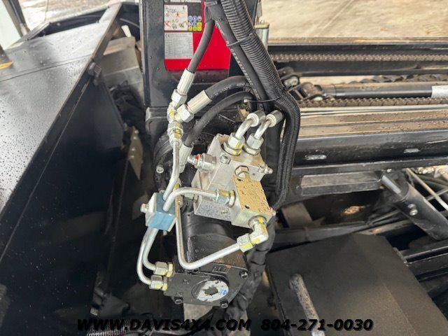 2018 Aston Martin CT Robot Car Loading Device