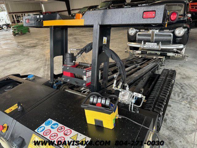 2018 Aston Martin CT Robot Car Loading Device