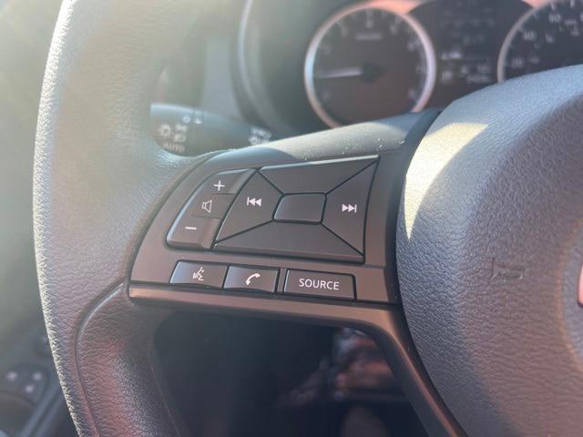 2023 Nissan Kicks S Xtronic CVT