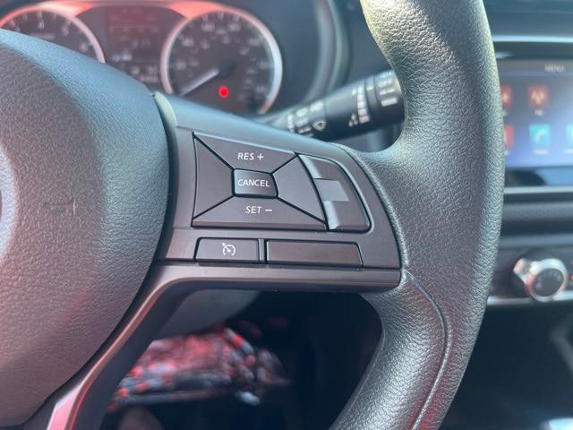 2023 Nissan Kicks S Xtronic CVT