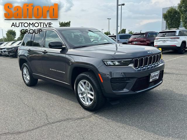 2024 Jeep Grand Cherokee GRAND CHEROKEE LAREDO X 4X4