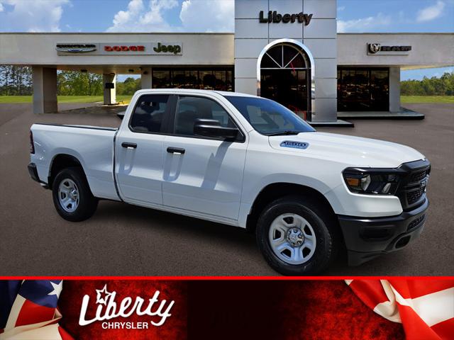 2024 RAM Ram 1500 RAM 1500 TRADESMAN QUAD CAB 4X4 64 BOX