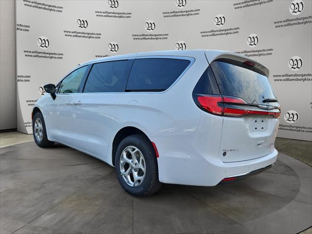 2024 Chrysler Pacifica PACIFICA LIMITED AWD