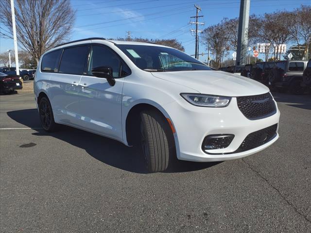 2024 Chrysler Pacifica PACIFICA LIMITED AWD