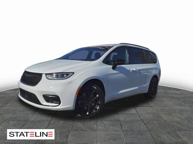 2024 Chrysler Pacifica PACIFICA LIMITED AWD