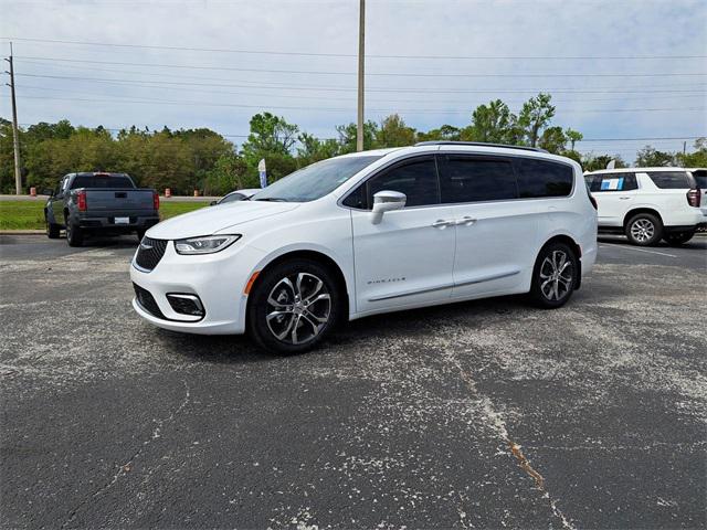 2024 Chrysler Pacifica PACIFICA PINNACLE