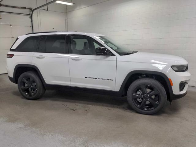 2024 Jeep Grand Cherokee GRAND CHEROKEE LIMITED 4X4