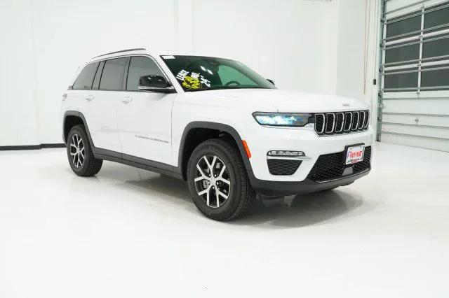 2024 Jeep Grand Cherokee GRAND CHEROKEE LIMITED 4X4