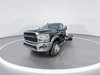 2024 RAM Ram 5500 Chassis Cab RAM 5500 SLT CHASSIS REGULAR CAB 4X4 120 CA