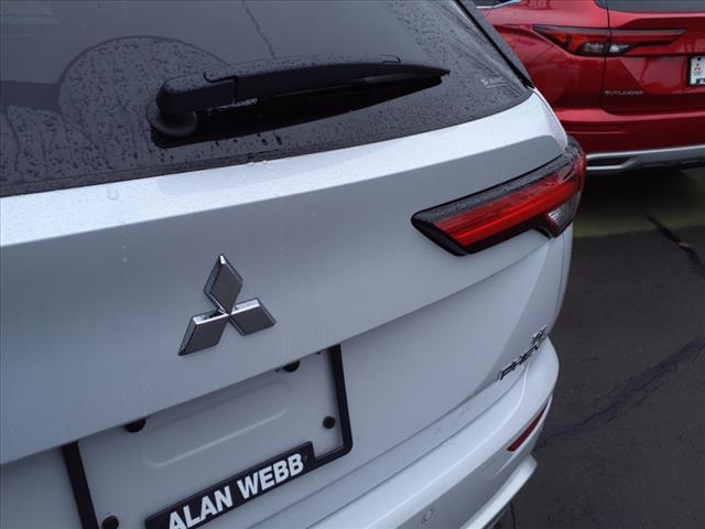 2024 Mitsubishi Outlander PHEV SE S-AWC
