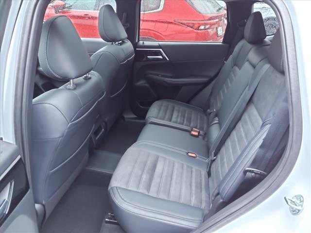 2024 Mitsubishi Outlander PHEV SE S-AWC